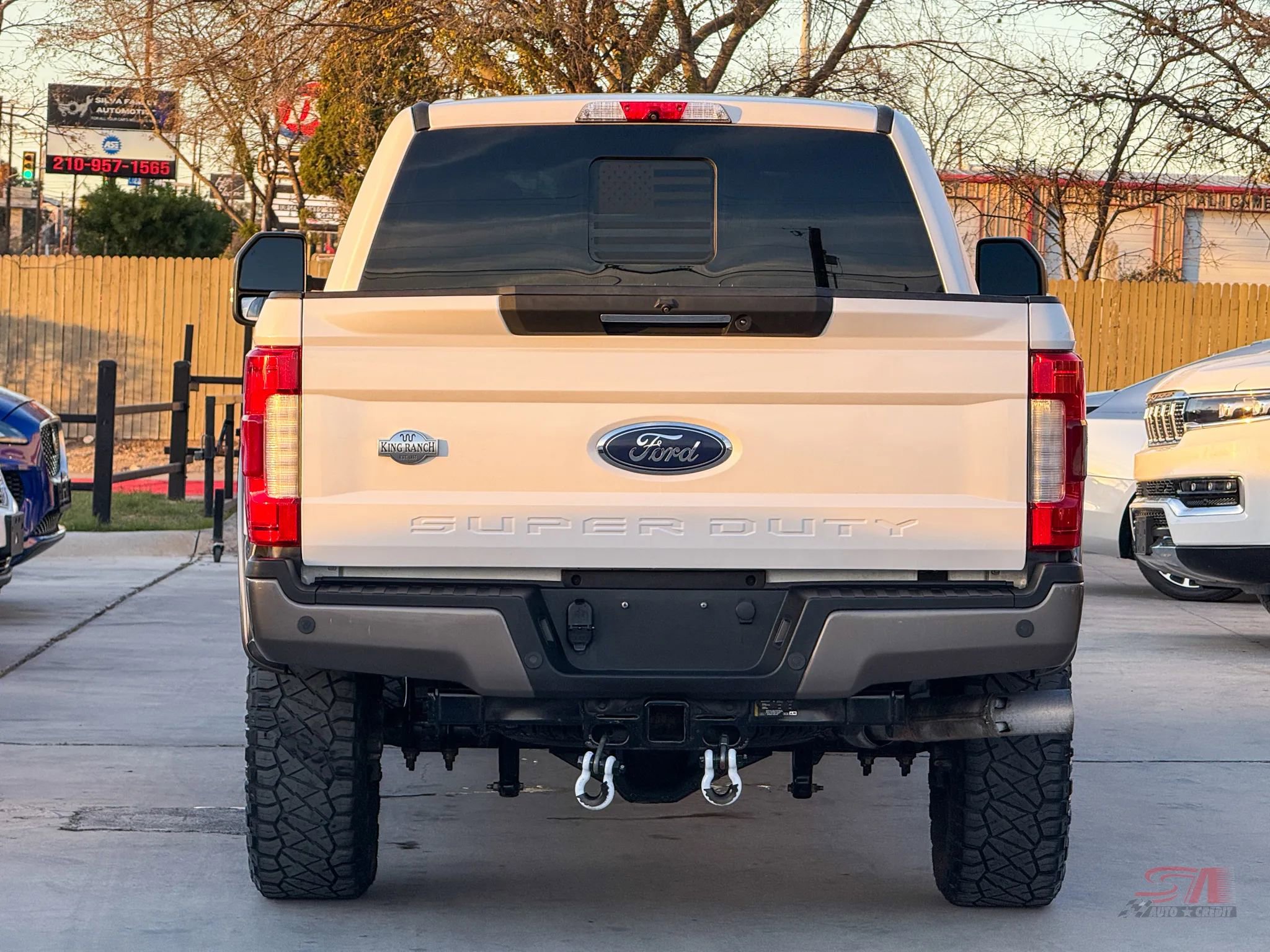 Used 2019 Ford F350 King Ranch w/ King Ranch Ultimate Package image 5