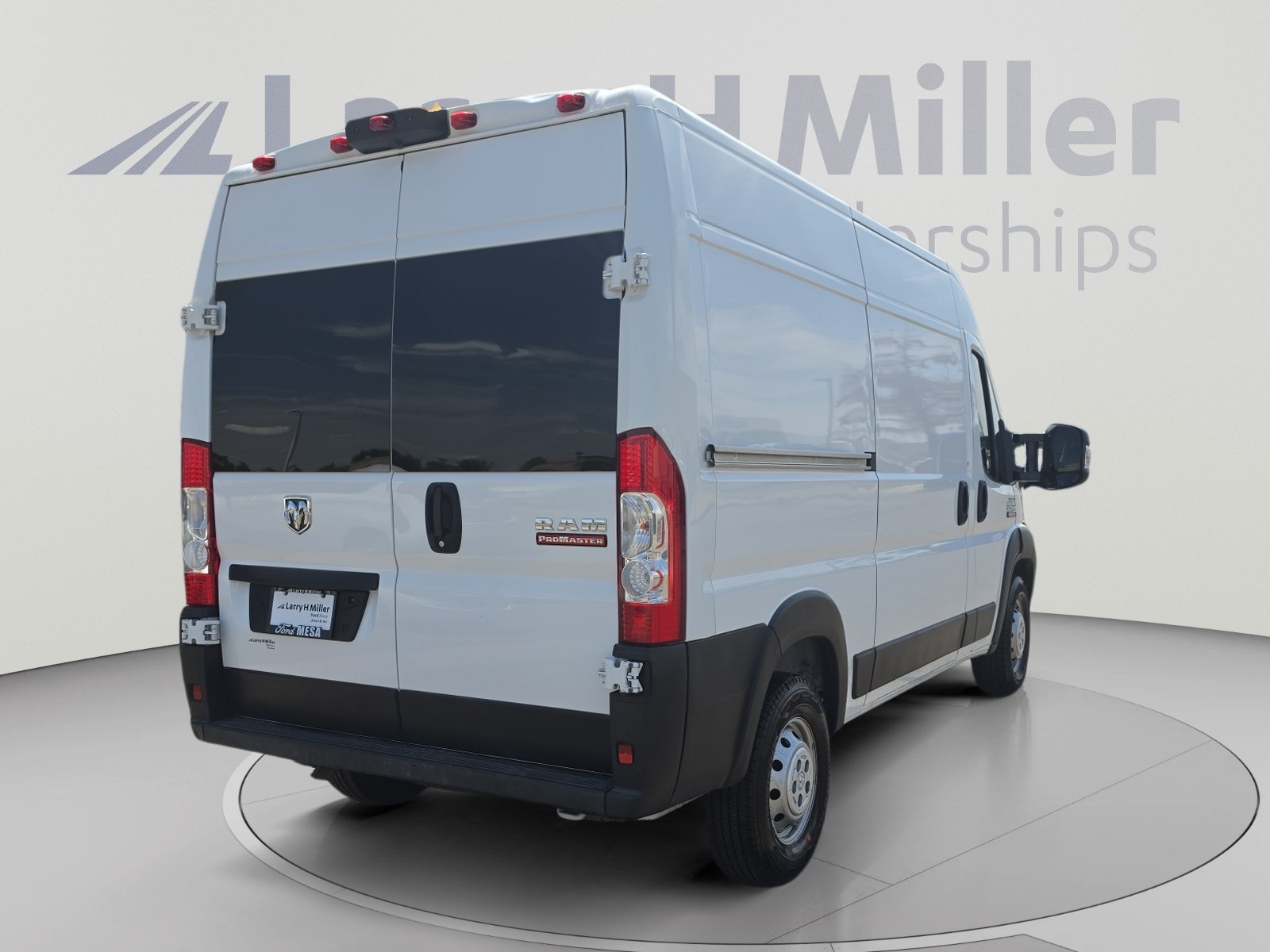 Used 2021 RAM ProMaster 2500 FWD image 5