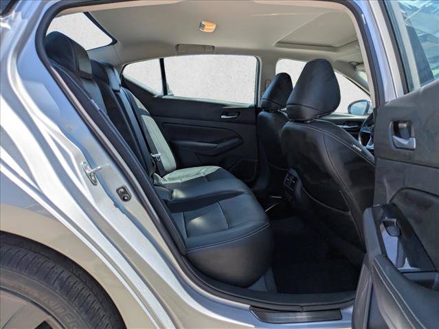 Used 2022 Nissan Altima 2.5 Platinum AWD/4WD image 26