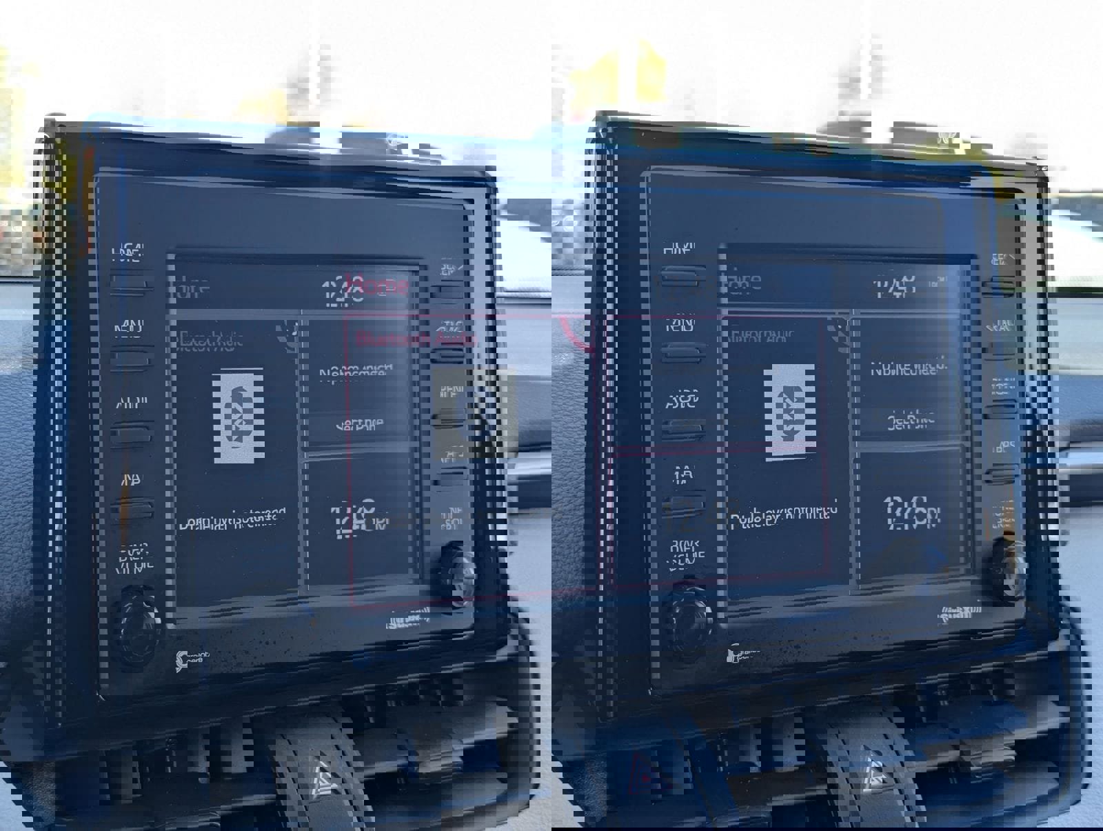 Used 2021 Toyota RAV4 XLE w/ Convenience Package image 22