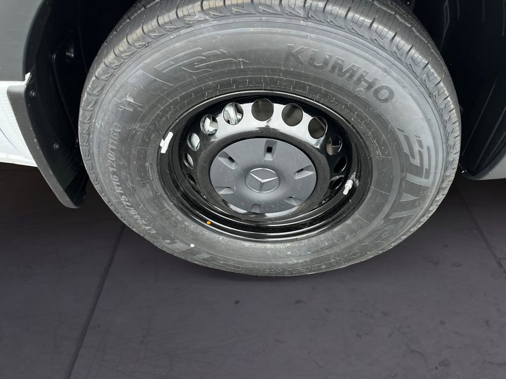 New 2026 Mercedes-Benz Sprinter 144 Cargo image 9