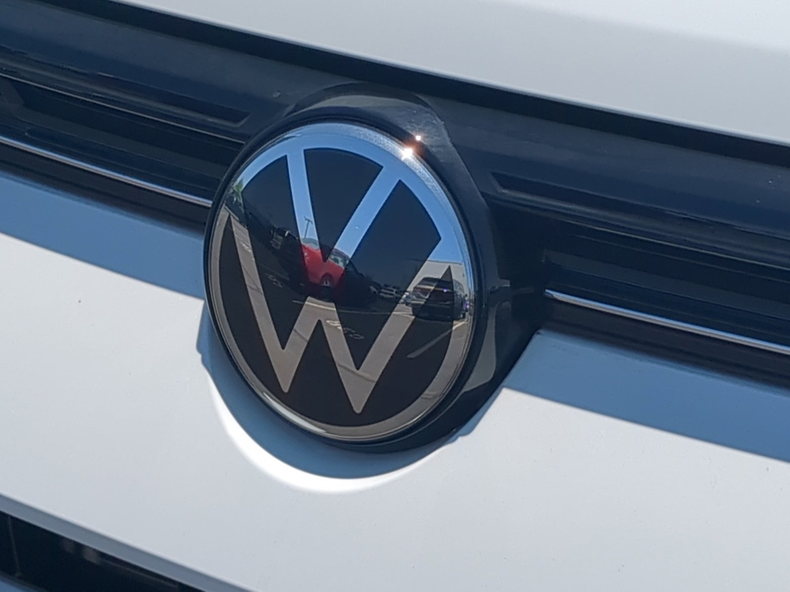 New 2025 Volkswagen Taos S image 23