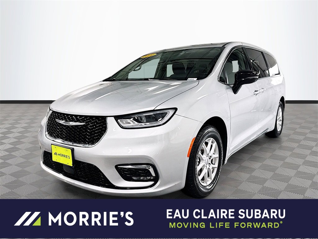 Used 2024 Chrysler Pacifica Touring-L