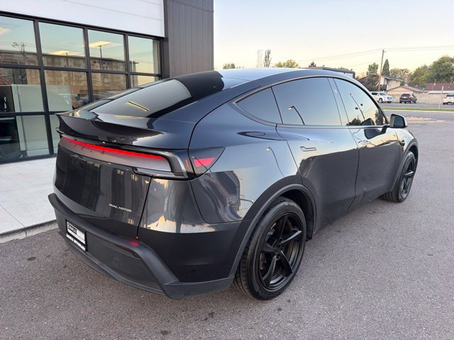 Used 2026 Tesla Model Y Long Range AWD/4WD image 10
