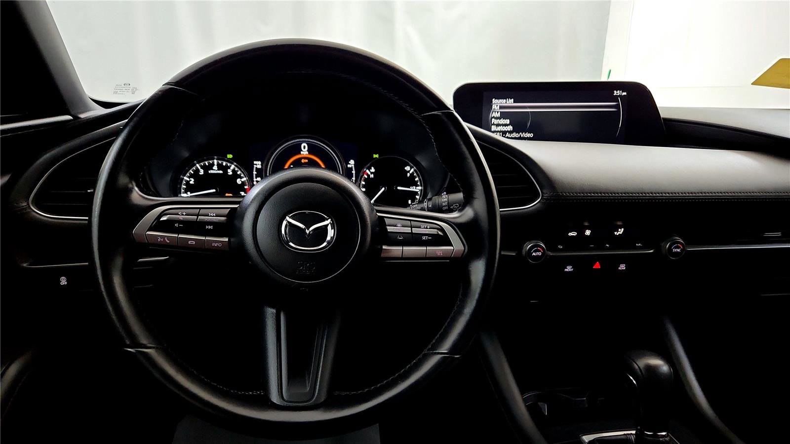 Used 2021 MAZDA MAZDA3 s image 24