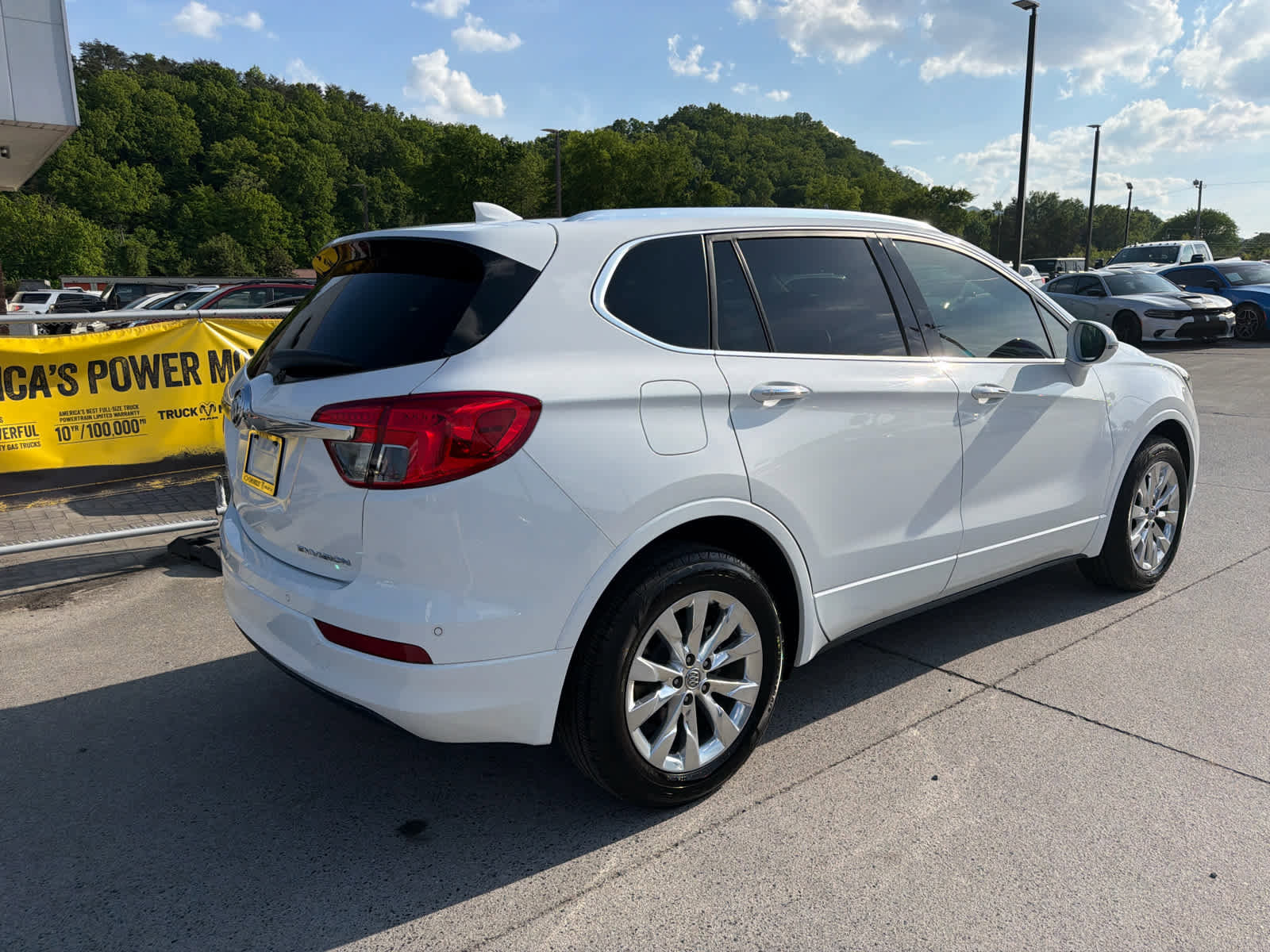 Used 2018 Buick Envision Essence FWD image 6