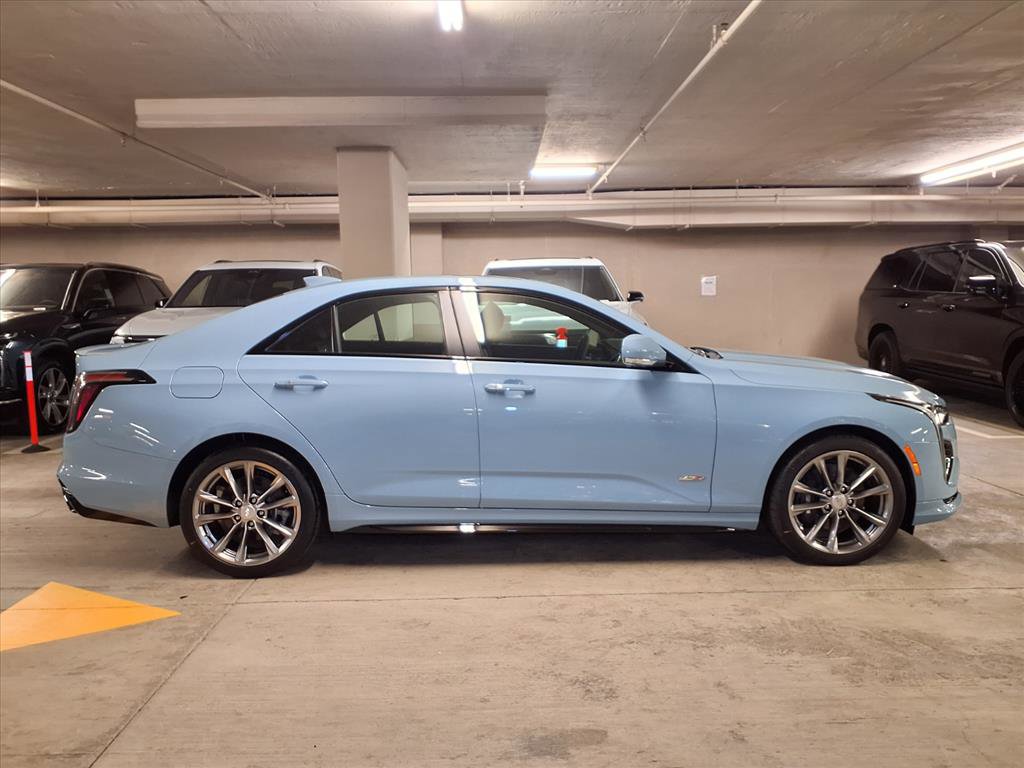 New 2026 Cadillac CT4 V image 4