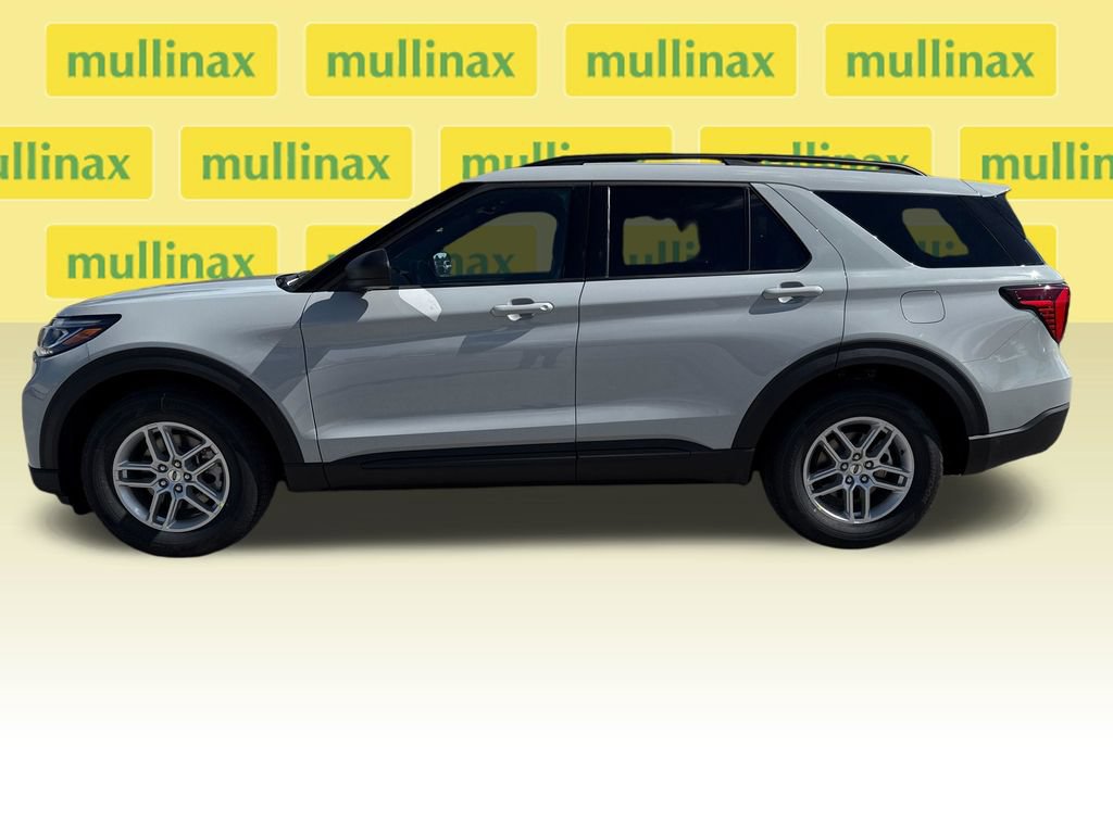 New 2027 Ford Explorer Active w/ Active Comfort Package RWD image 2