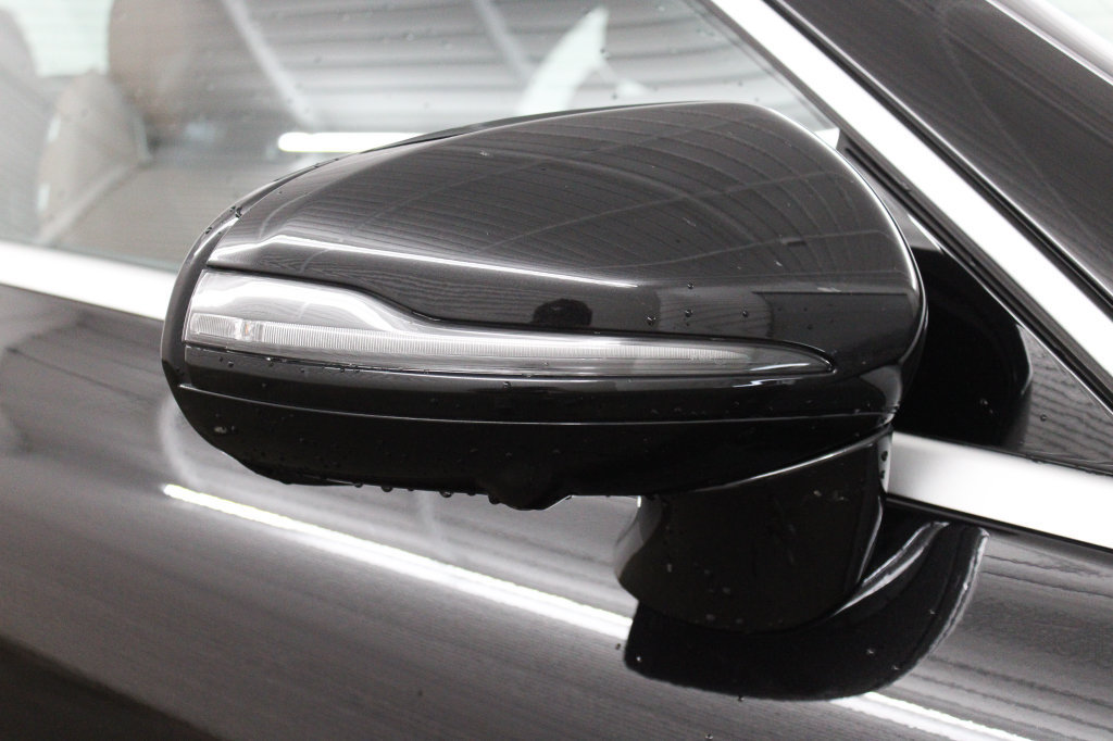 Used 2023 Mercedes-Benz E 450 Cabriolet image 13