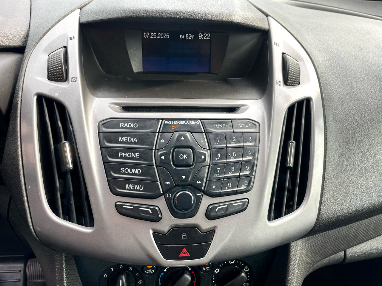 Used 2015 Ford Transit Connect XLT image 17