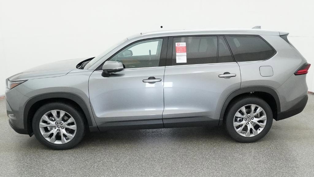 New 2026 Toyota Grand Highlander FWD image 41