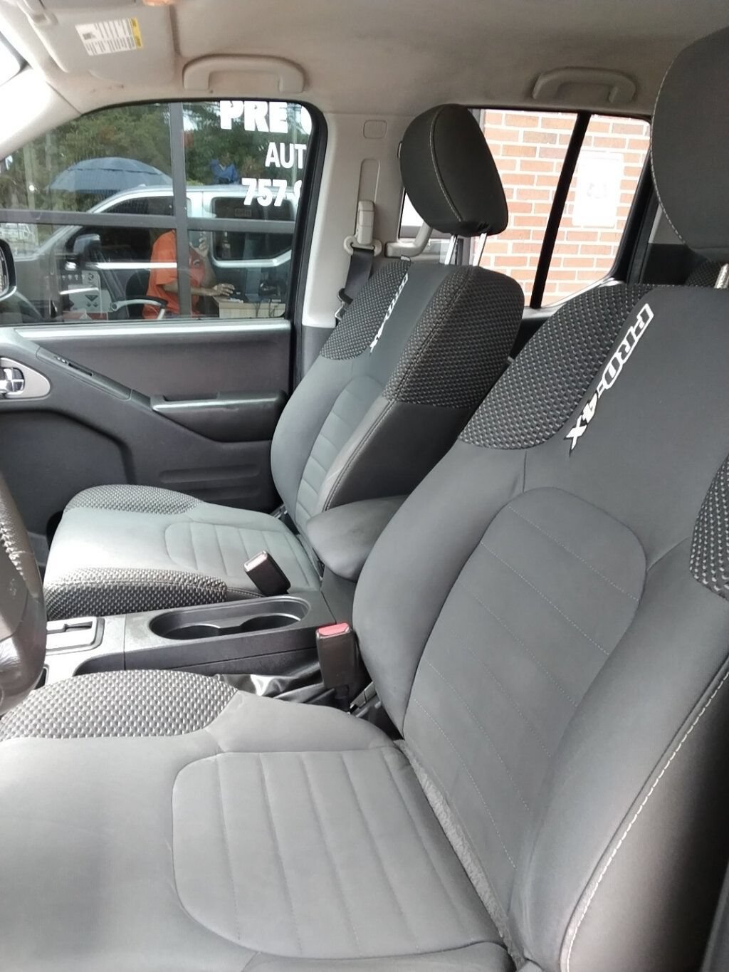 Used 2018 Nissan Frontier PRO-4X AWD/4WD image 7