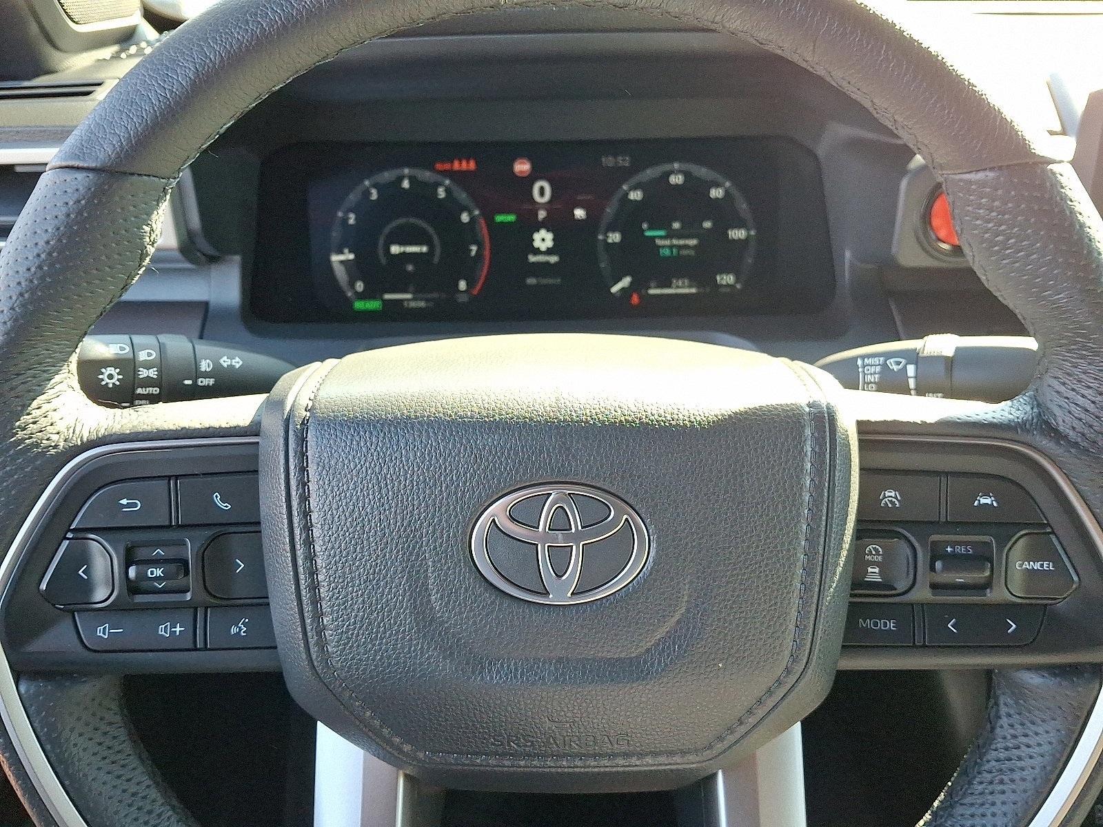 Used 2025 Toyota Tacoma TRD Off-Road image 18