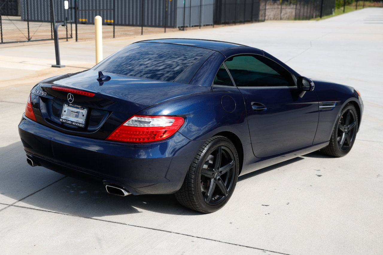 Used 2014 Mercedes-Benz SLK 250 image 13