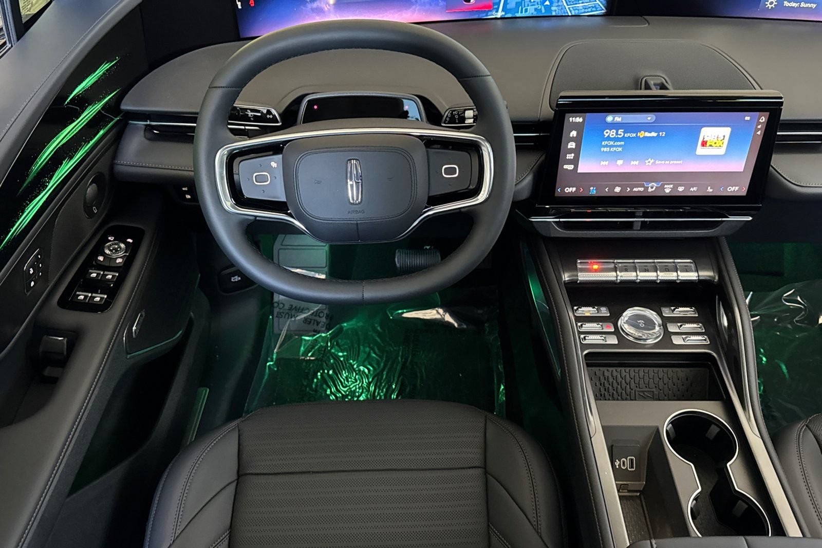 New 2026 Lincoln Nautilus Reserve AWD/4WD image 11