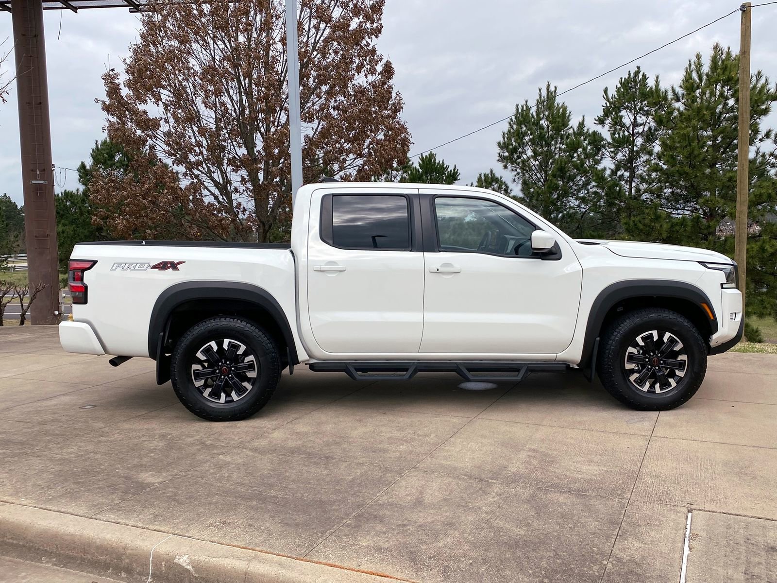 Used 2024 Nissan Frontier PRO-4X w/ Off-Road Protection Package image 7