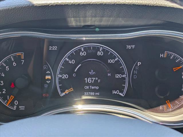 Used 2022 Jeep Grand Cherokee Laredo X RWD image 11