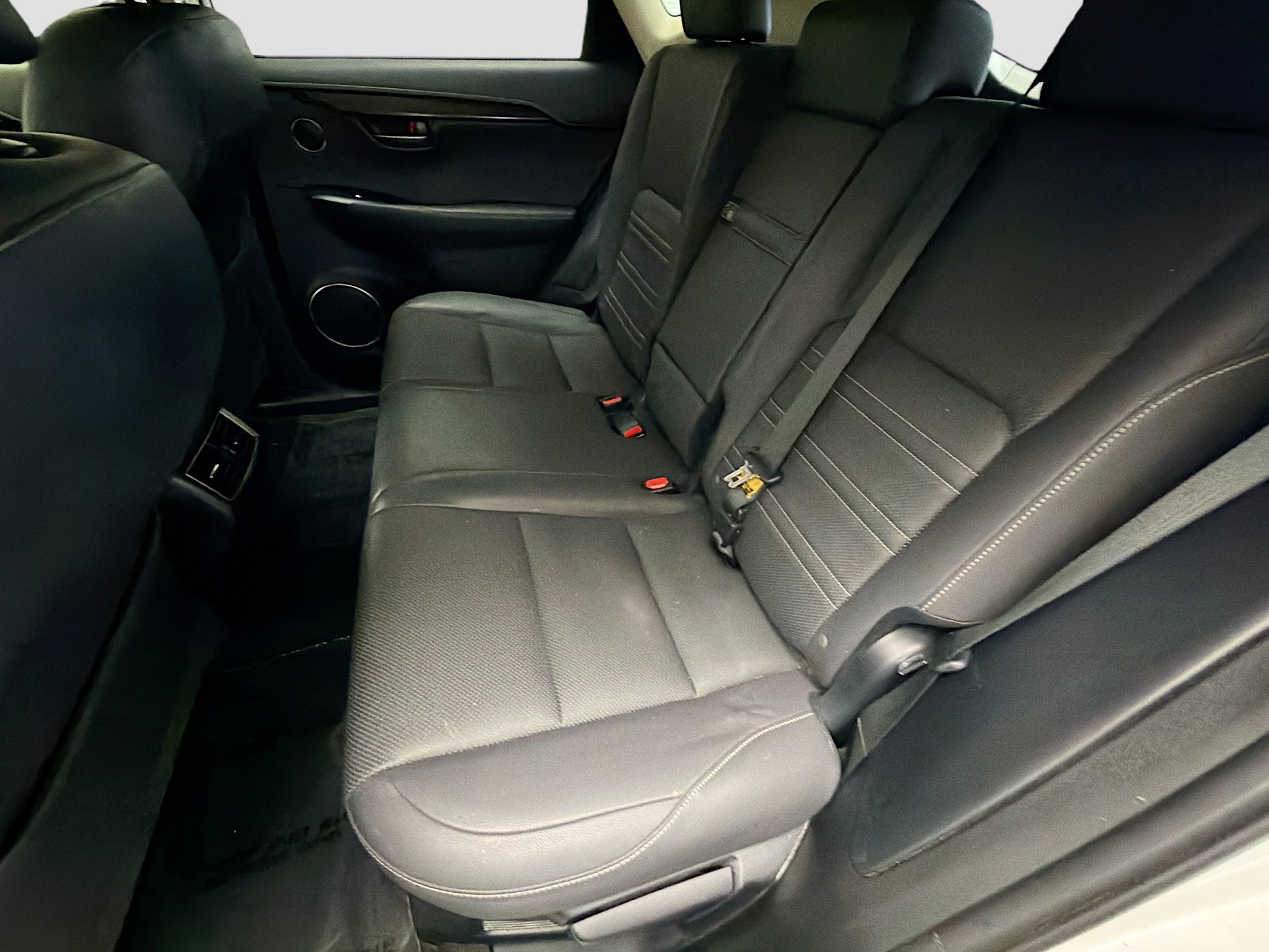 Used 2018 Lexus NX 300h AWD w/ Premium Package image 13