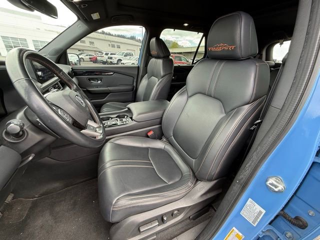 Used 2023 Honda Pilot TrailSport image 9