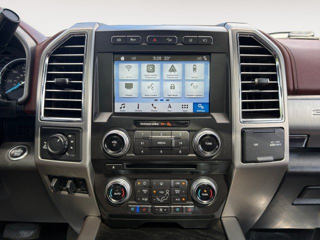 Used 2018 Ford F350 Platinum w/ Platinum Ultimate Package AWD/4WD image 11