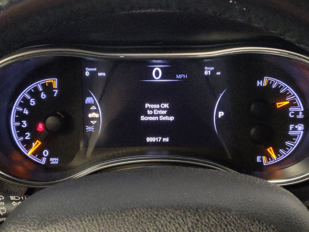 Used 2018 Jeep Grand Cherokee Altitude AWD/4WD image 23