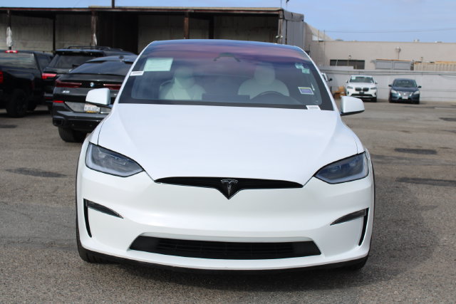 Used 2024 Tesla Model X AWD/4WD image 2