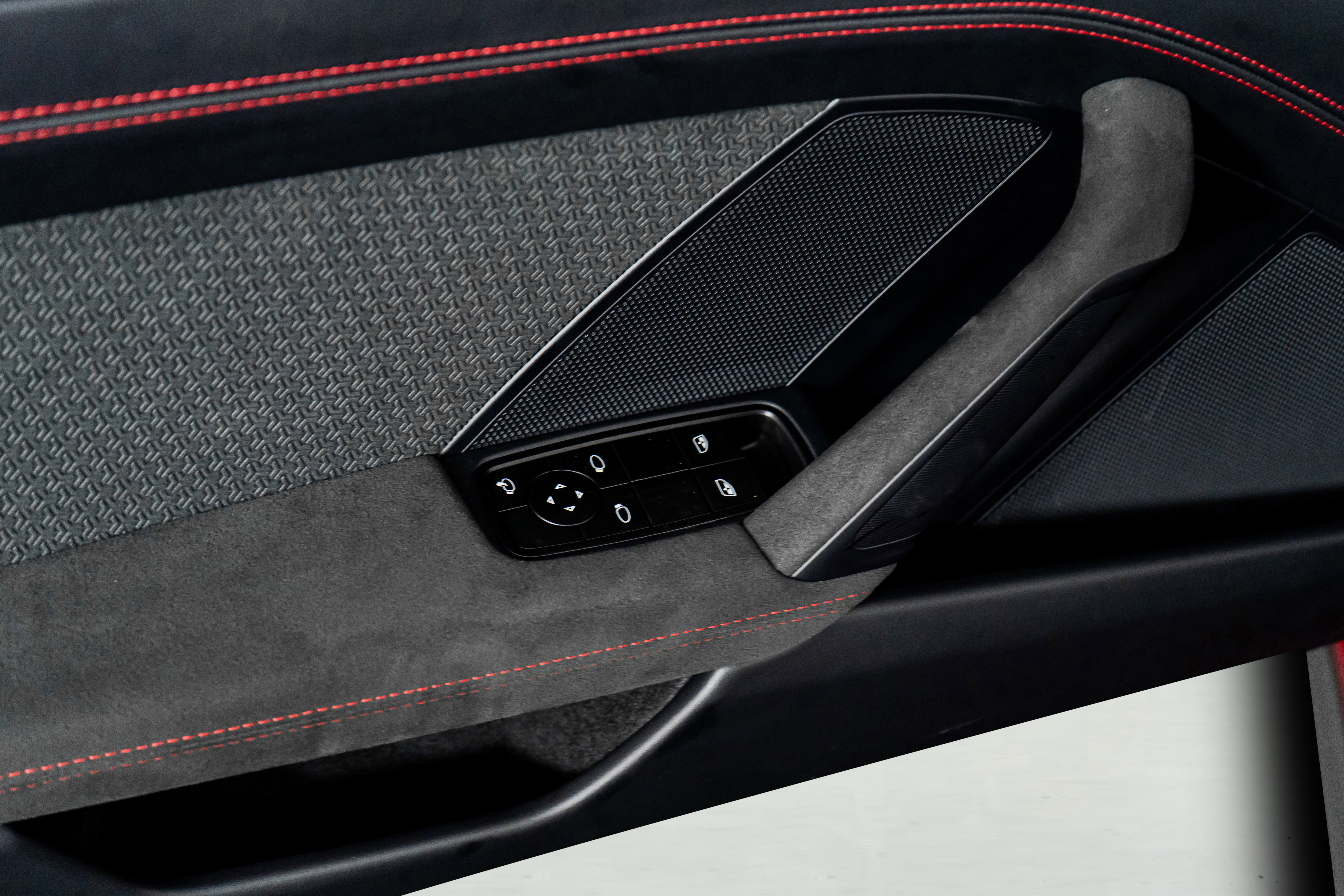 Used 2026 Porsche 911 Targa 4 GTS w/ Premium Package image 53