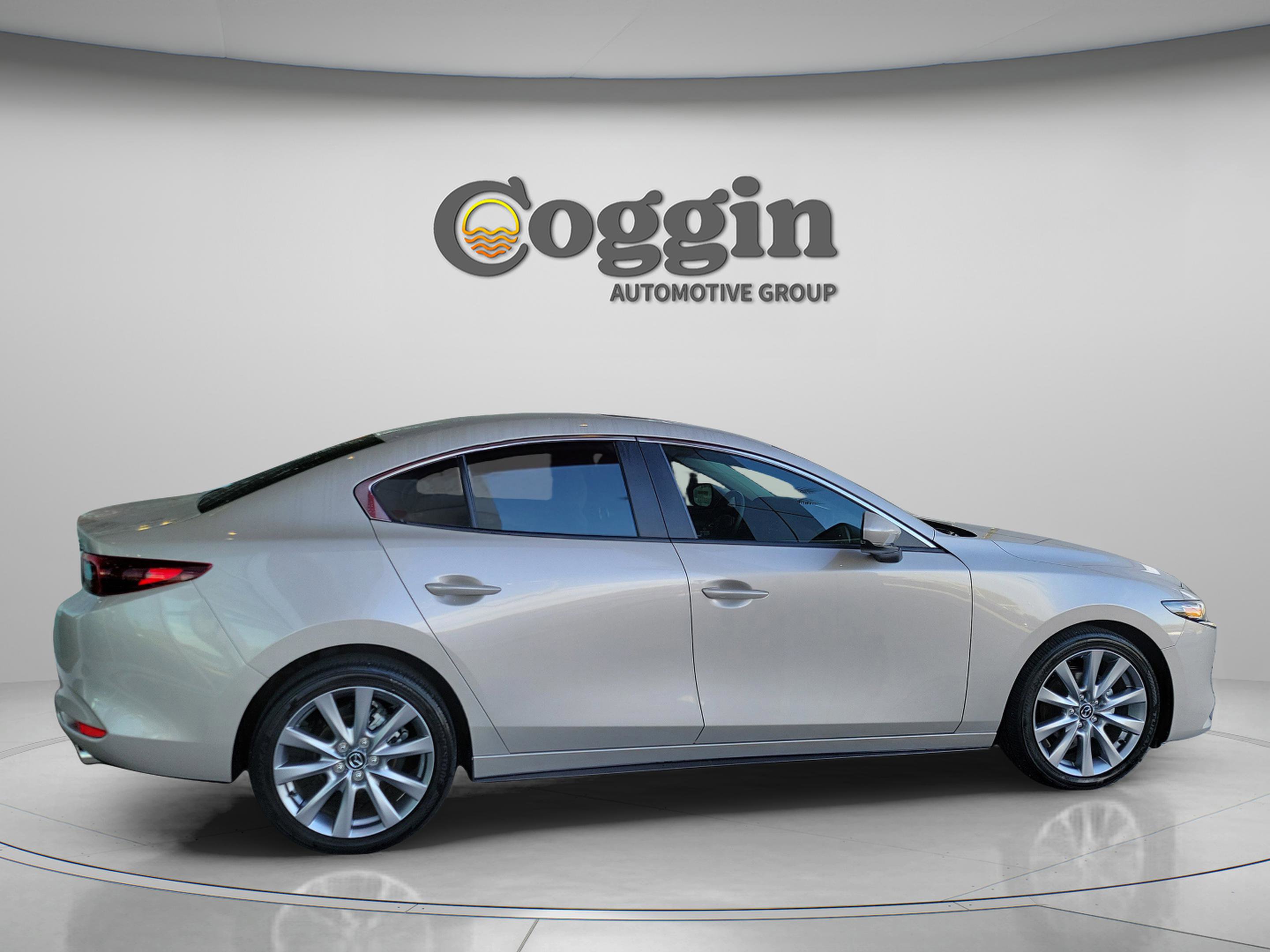 Used 2023 MAZDA MAZDA3 s image 5