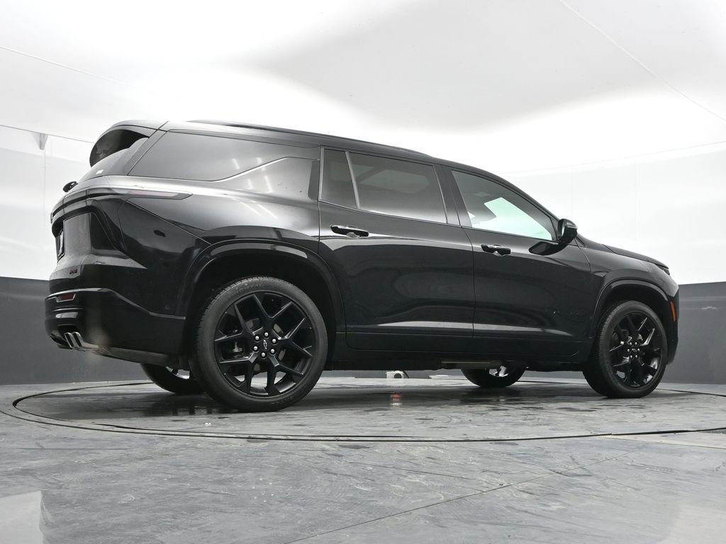 Used 2024 Chevrolet Traverse RS w/ LPO, Floor Liner Package image 47