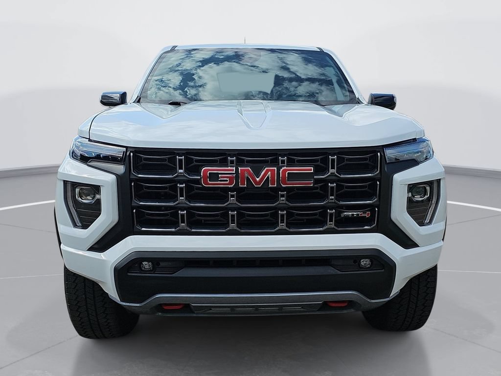 Used 2023 GMC Canyon AT4 w/ Canyon Safety Plus Package AWD/4WD image 10