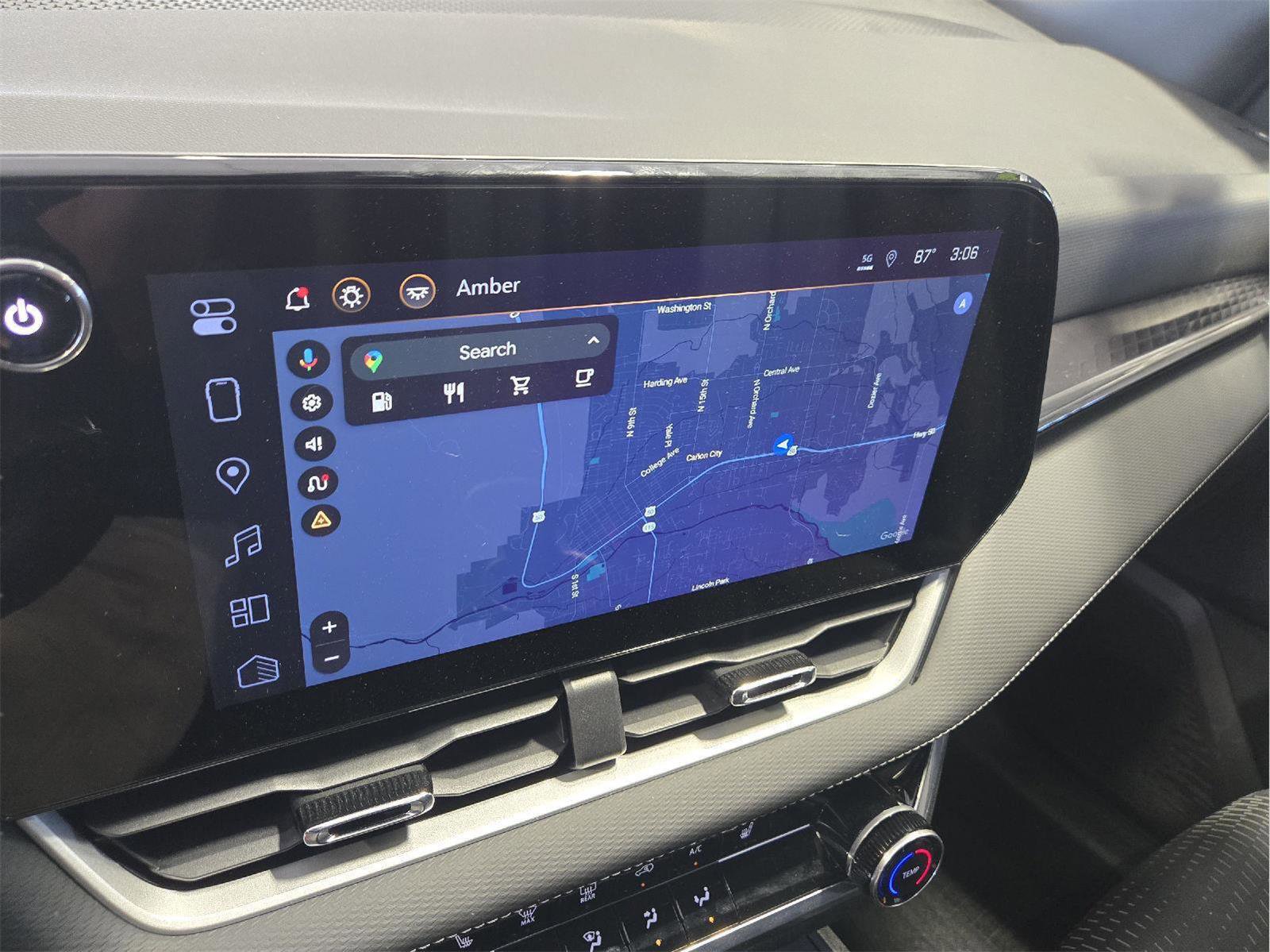 Used 2025 Chevrolet Equinox LT w/ Safety and Technology Package AWD/4WD image 18