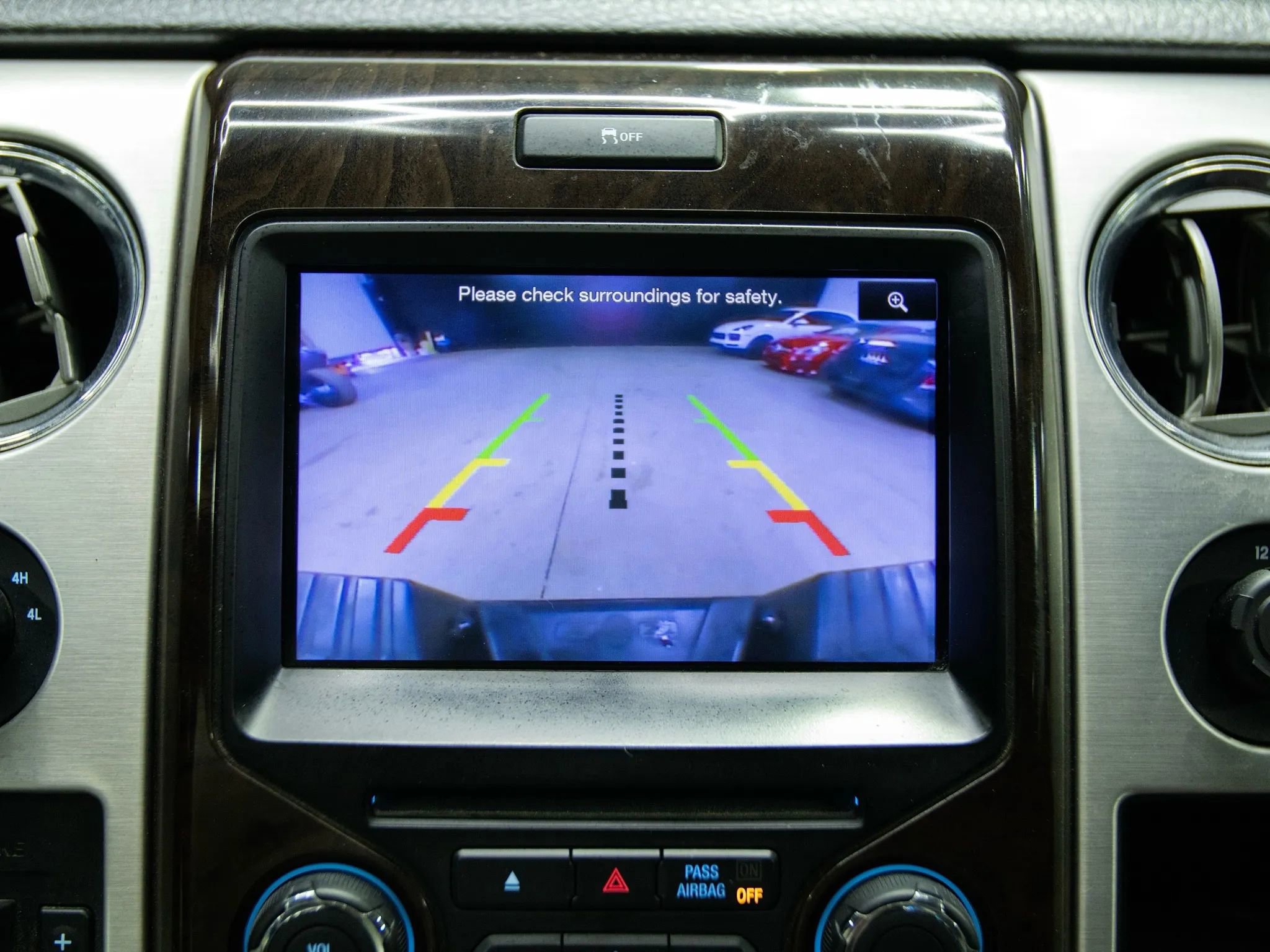 Used 2013 Ford F150 Platinum image 45