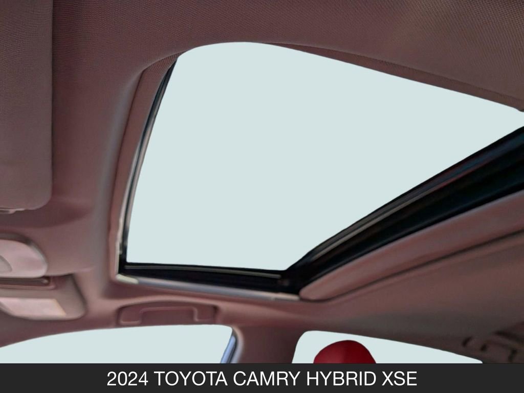 Used 2024 Toyota Camry XSE w/ Navigation Package FWD image 16