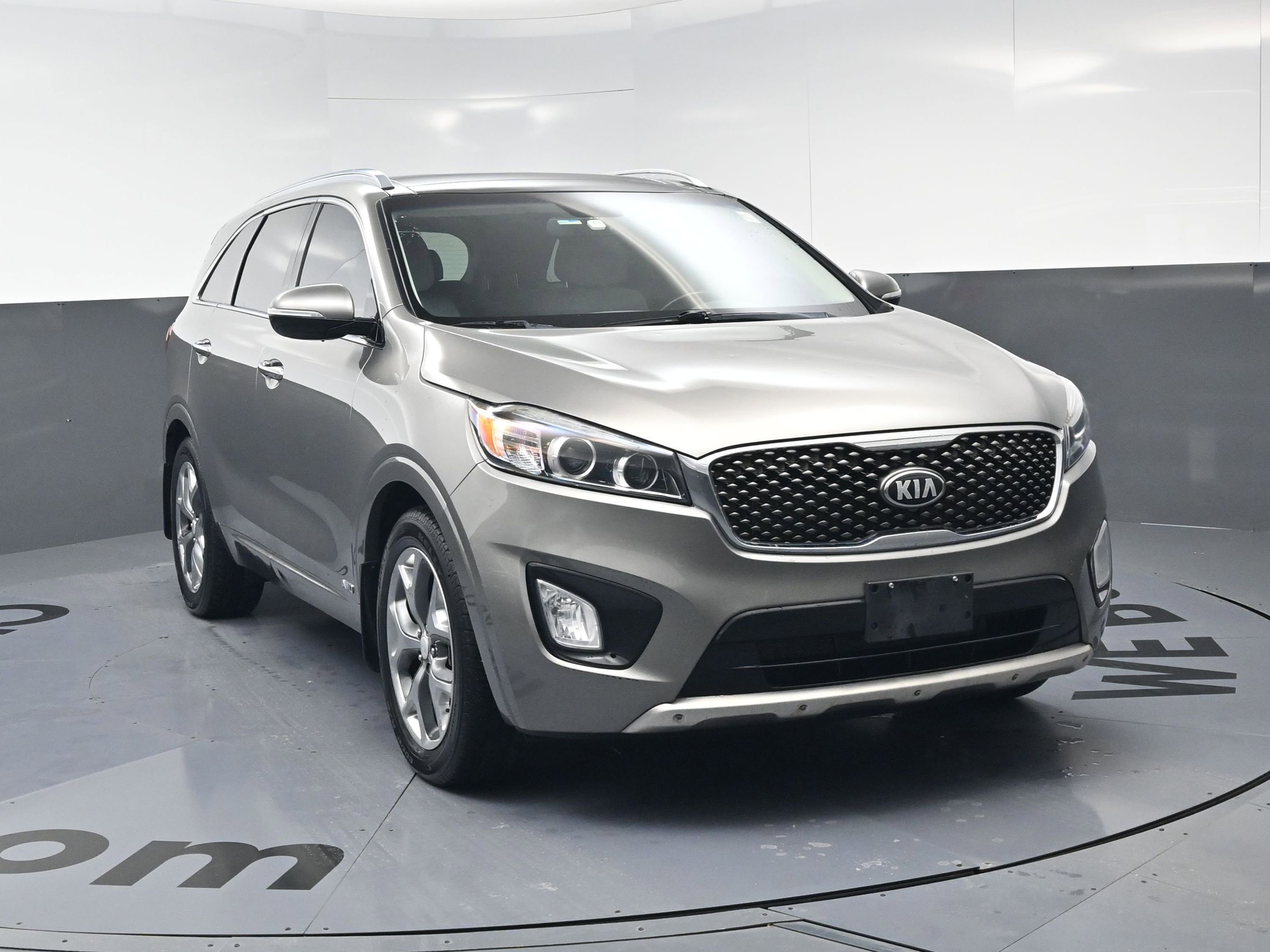 Used 2016 Kia Sorento SX image 14