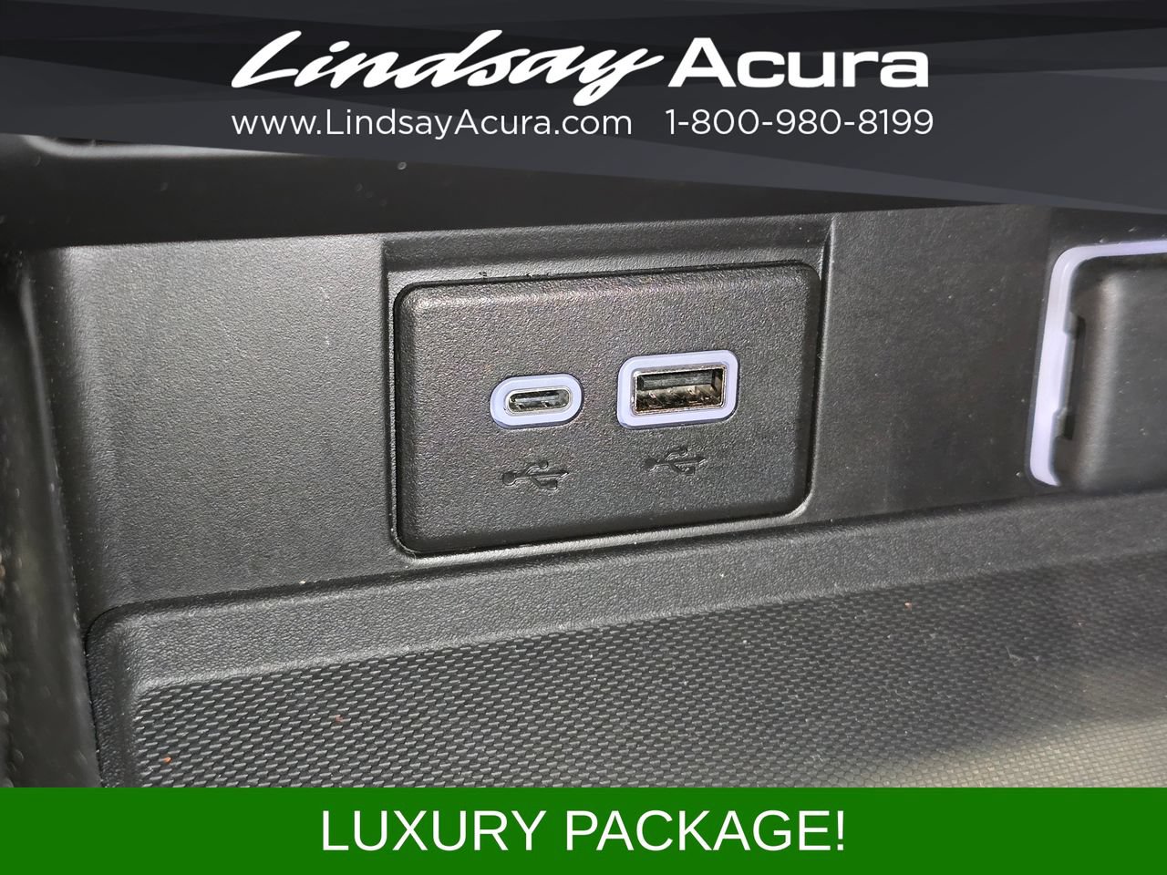Used 2024 Chevrolet Tahoe RST w/ RST Performance Edition AWD/4WD image 21