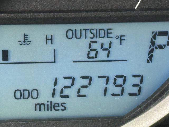 Used 2013 Toyota RAV4 XLE AWD/4WD image 7