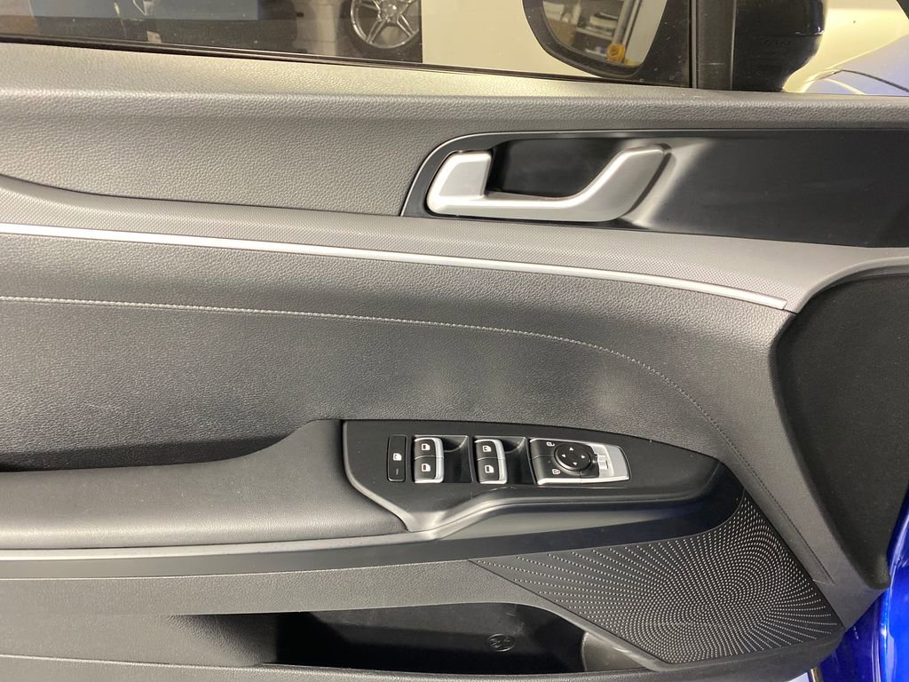 Used 2023 Kia K5 GT-Line w/ GT-Line Premium Package image 11