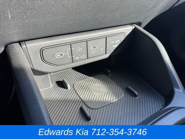 Used 2025 Kia K4 GT-Line Turbo image 25