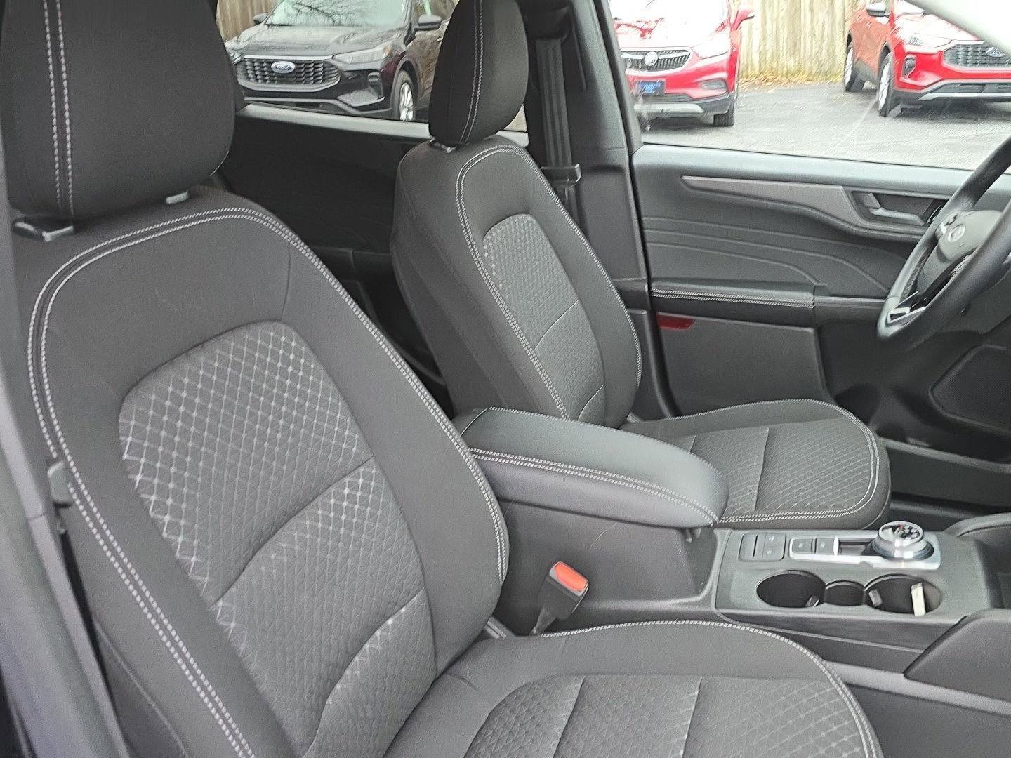 Used 2023 Ford Escape Active image 40