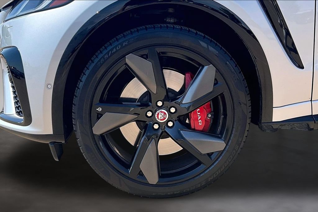 Used 2022 Jaguar F-PACE SVR AWD/4WD image 8