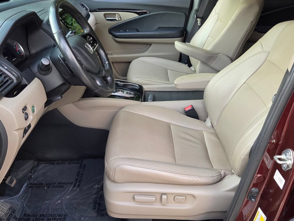Used 2019 Honda Pilot Elite image 11