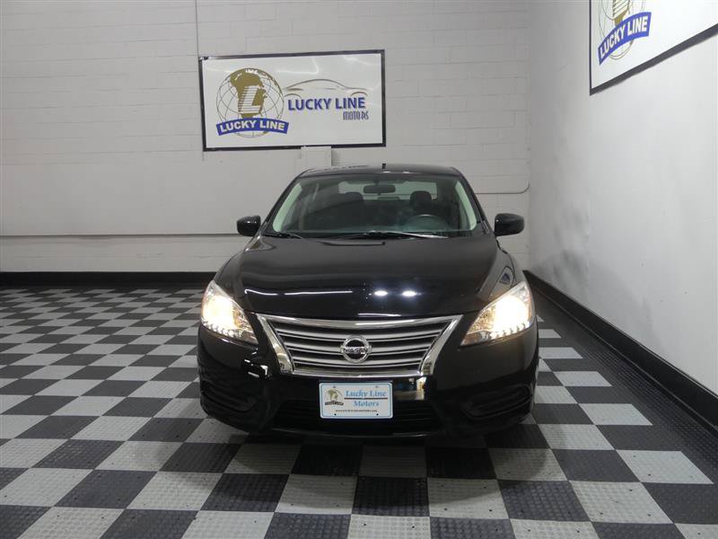 Used 2015 Nissan Sentra SV FWD image 2