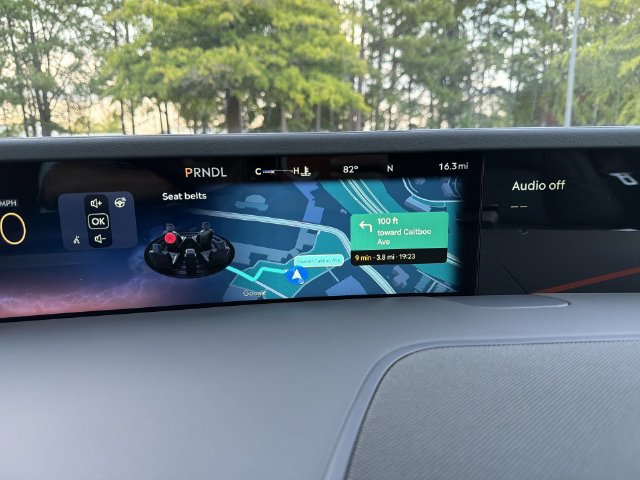 New 2026 Lincoln Nautilus Reserve AWD/4WD image 15