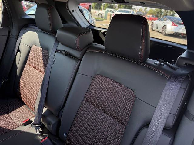 New 2025 Nissan Kicks SR image 10