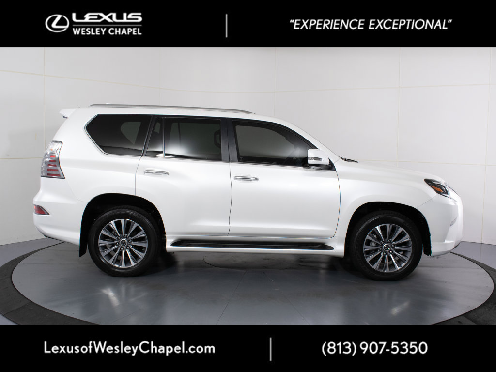 Certified 2023 Lexus GX 460 Luxury AWD/4WD image 2