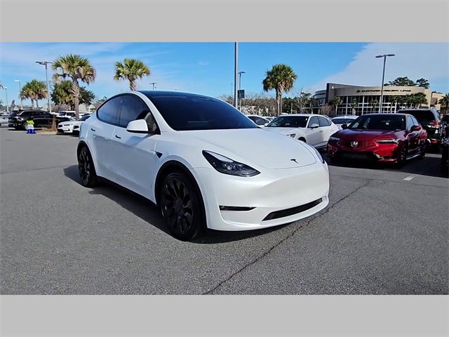 Used 2022 Tesla Model Y Performance image 27