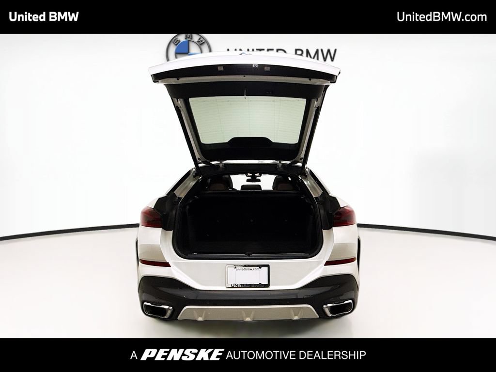 Certified 2026 BMW X6 xDrive40i AWD/4WD image 14