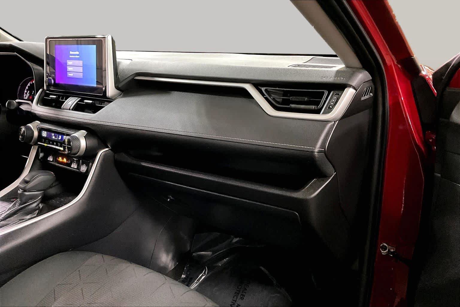 Used 2023 Toyota RAV4 XLE w/ Convenience Package AWD/4WD image 19
