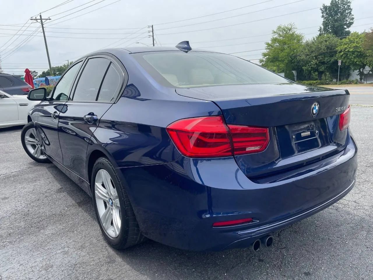Used 2016 BMW 328i Sedan RWD image 7