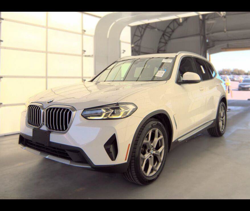 Used 2022 BMW X3 sDrive30i w/ Convenience Package RWD image 2